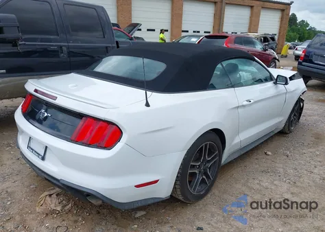 2018 Ford Mustang Ecoboost Premium z USA, uszkodzony, nr VIN 1FATP8UH7J5155047